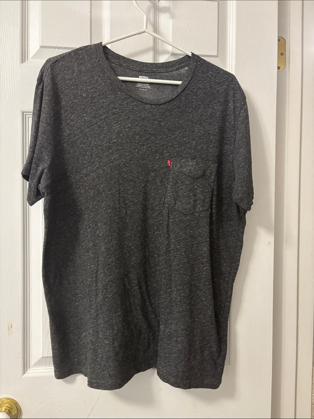 Levi's Dark Heather Gray Pocket Tee